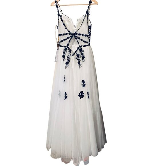 Say Yes to PROM WH Dress BLK Floral Lace Applique Open Back Straps Tulle Skirt 8 - Picture 9 of 16